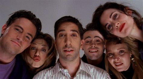 Courteney cox on 'friends' reunion: Bollywood totally copied F.R.I.E.N.D.S!! - WHEN? These 5 times.