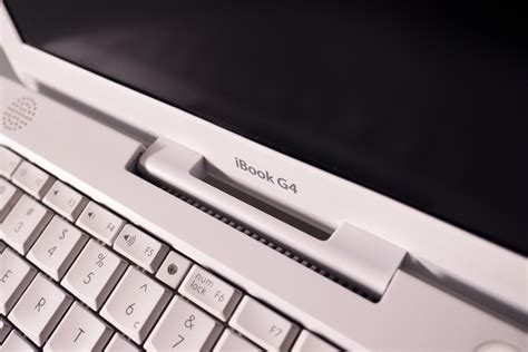 How The White Macbook Defined A Generation Digital Trends