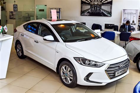 Hyundai grand i10 nios, a sporty hatchback with avn & dual airbag. Discounts of up to Rs 2 lakh available on Hyundai Grand ...