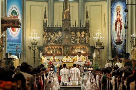 Pgi dan kwi merupakan wadah yang menjadi pusat acuan bagi umat kristiani di indonesia. Terbaik Tema Natal 2020 Katolik | Ideku Unik