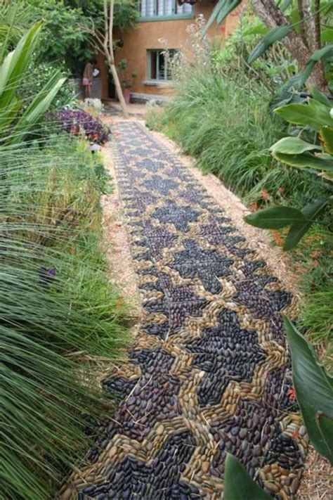 40 Simply Amazing Walkway Ideas For Your Yard Page 27 Of 40 Gardenholic