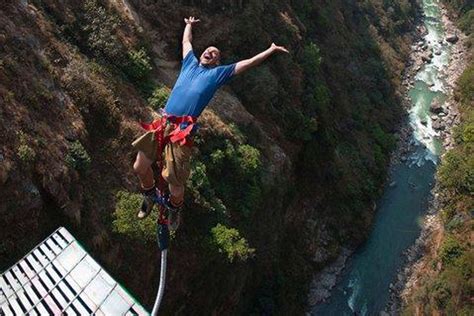 The Worlds 8 Most Terrifying Bungee Jumps
