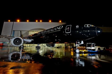 Book flights to new zealand with air new zealand from 23 departure airports within europe. Airline Livery of the Week: Air New Zealand's Black (All ...