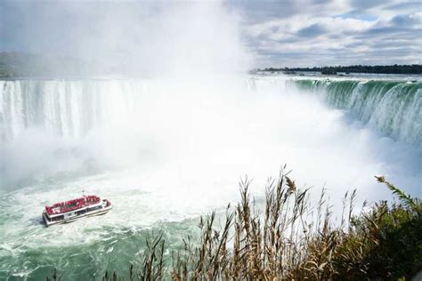 Toronto Falls Day Tour With Boat Cruise And Niagara The Lake Getyourguide