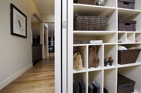 Here are eight categories of accessories and how to best handle organizing them in. Easy Handbag Storage Ideas