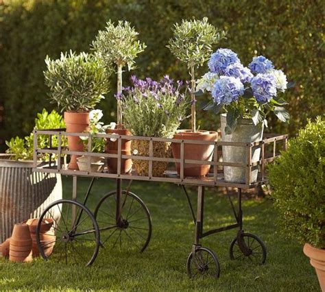 Alluring Vintage Decor Ideas To Enhance The Appearance Of Your Garden