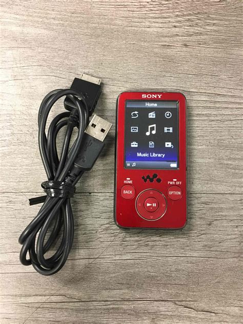 Sony Walkman Red Mp3 Player 2 Model Nwz E436f Ebay