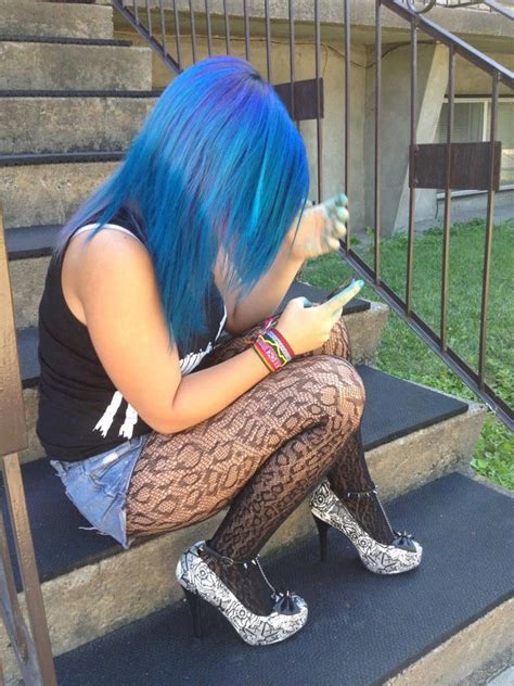 How to use tonics correctly? Pin by Jodie Urbanski on Blue Hair Color | Temporary hair ...