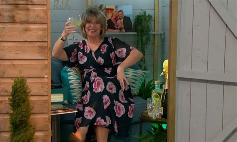 This Mornings Ruth Langsford Makes Fans Jealous With Personalised She