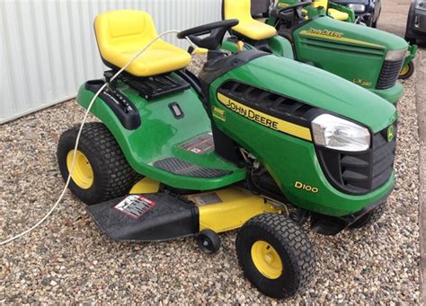 2011 John Deere D100 Lawn And Garden And Commercial Mowing John Deere