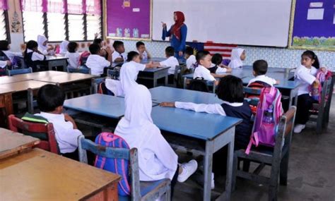 Dengan nama sekolah umum gombak lane dan. Sekolah dibuka: Julai jadi bulan sibuk untuk pelajar, guru ...