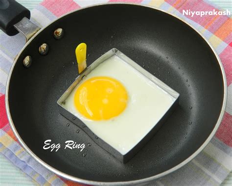 They have cork handles to make them easy to handle. Niya's World: Photos of Homemade Dishes (Egg ring, Fried ...