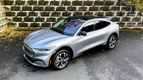 2021 Ford Mustang Mach E Electric Suv Redefines The Pony Car Ev Standard