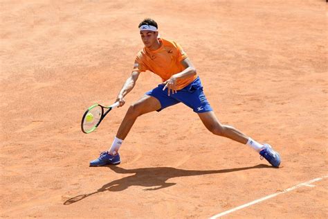 Place on atp rankings with. Tennis, Lorenzo Sonego scala il ranking ATP! La nuova ...