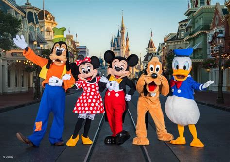 Disney Costumed Characters Win Battle With Their Union Inside The Magic