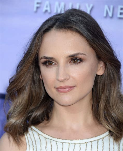 Rachael Leigh Cook – Hallmark Movies and Mysteries Summer 2016 TCA