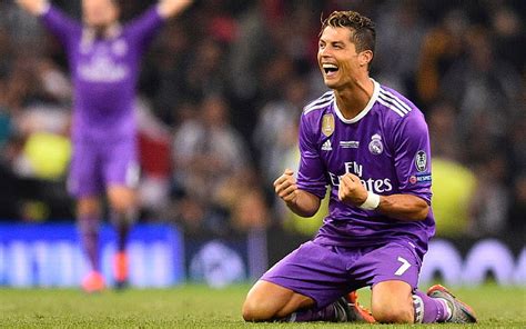 Cristiano Ronaldo Real Madrid Cr7 Purple Football Uniform Spain La