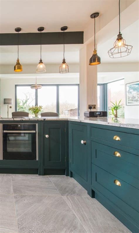 Jul 16, 2020 · you need to pick one metal to be your dominant metal. Mixing Metals: Handles, Taps & Appliances | Green kitchen ...