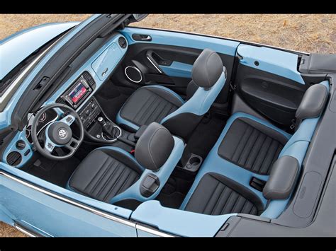 2013 Volkswagen Beetle Cabriolet Special Editions 60s Edition
