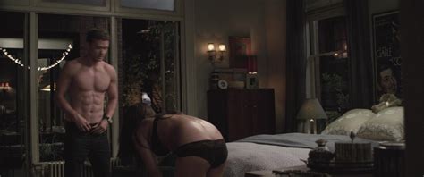 Naked Mila Kunis In Friends With Benefits