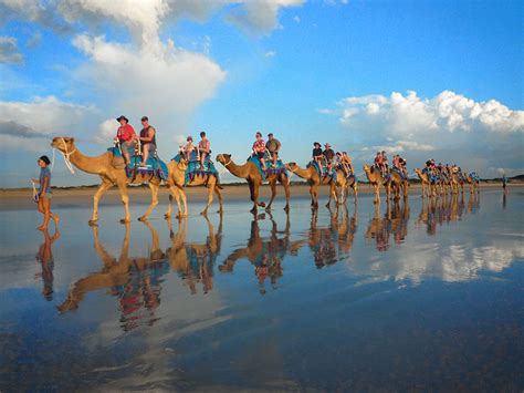 Perfect place with perfect sunset van cable beach club resort & spa. Broome