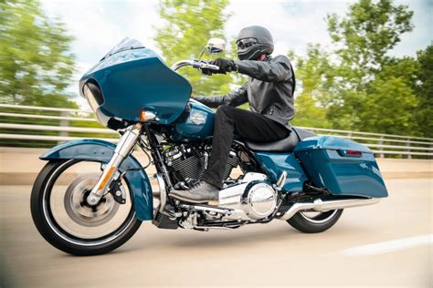 I truly believe that the education you receive at mmi is unmatched by any other technical school. Harley-Davidson presume sus estrenos para 2021 - Revista Moto