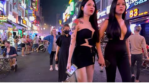 Experiencing The Crazy Nightlife Of Bui Vien Street In Ho Chi Minh City Youtube