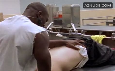 Eddie Malavarca Adewale Akinnuoye Agbaje Shirtless Gay Scene In Oz