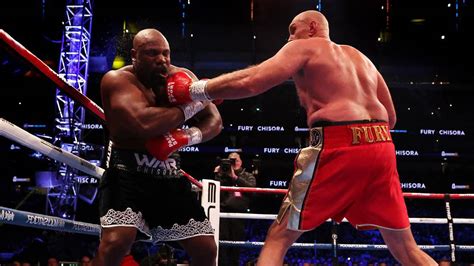 Tyson Fury Bleibt Weltmeister Im Schwergewicht Vorzeitiger Sieg Gegen Chancenlosen Dereck Chisora