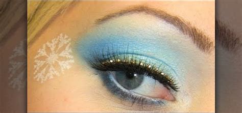 How To Create A Sparkly Blue Snowflake Embellished Winter Eye Look