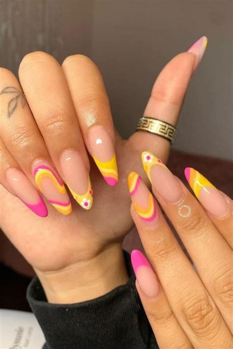 Cute Oval Nails Art Designs For Summer Nails
