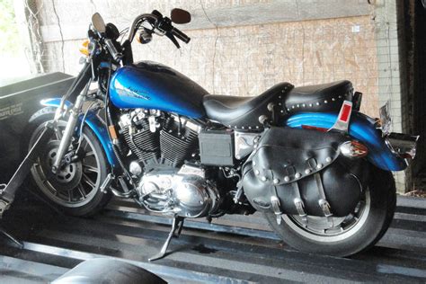 Wiseco 9.5:1 reverse dome pistons, stock cams, accel ignition, dynojet stage 1, paughco pipes. HARLEY SPORTSTER 1996 FULL RACE EVO -BAGS CHROME MANY XTRAS!!