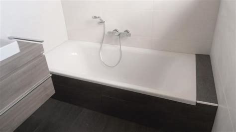 Moderne freistehende badewanne kaufen und neue atmosphäre genießen. Badewannen-Ablage mauern @ diybook.at