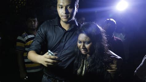 Two Gay Rights Activists Hacked To Death In Bangladesh News Al Jazeera
