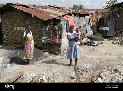 Kenya Scenes In The Slum Of Bangladesh Mombasa Photo By Sean Sprague