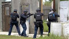 Dramatic Standoff In St Lucie Swat Team Rescues Hostage From Armed Suspect