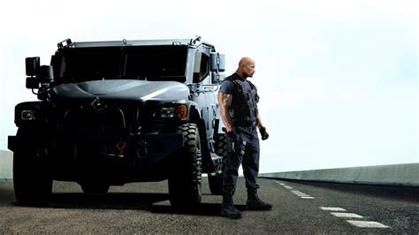 Luke Hobbs Is Standing Near Vehicle Hd Fast And Furious 6 Wallpapers