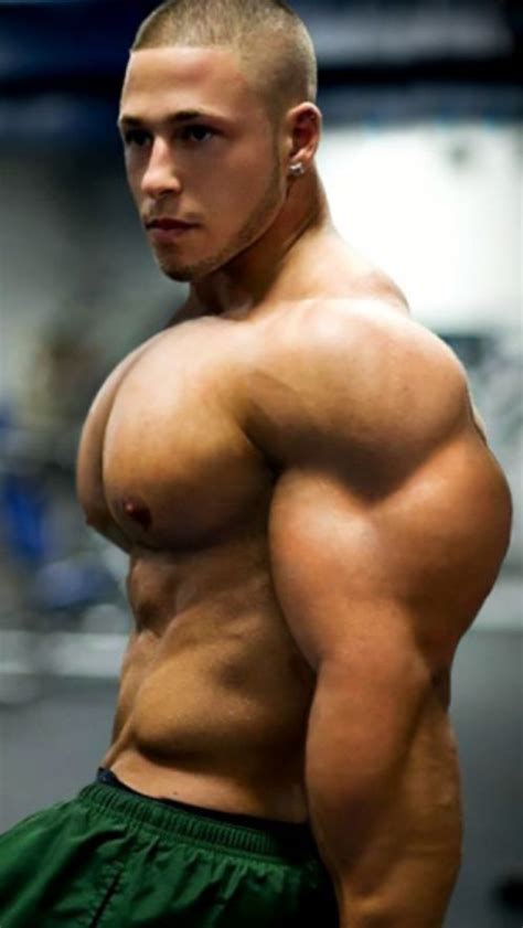 Chest Muscles Big Muscles Muscle Hunks Men S Muscle Endomorph