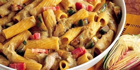 Maybe you would like to learn more about one of these? Ricetta Maccheroni con salsa di carciofi - La Cucina Italiana