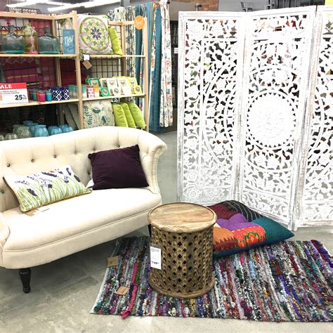 The market looks open on fridays, but this day is for wholesalers only. Quick Decorating Ideas: World Market Home Decor Finds You ...