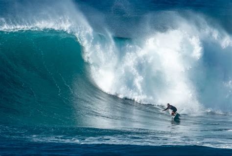 The Best Surfing In Hawaii For 2022 Women Wandering Beyond