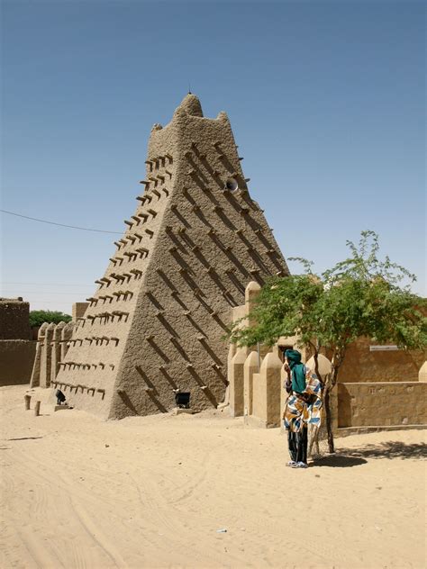 1100 ce, gained wealth from access to and control of the trade routes which connected the central portion of the niger river with the sahara and north africa. Timbuktu Ancient Uni of Islamic Law - now mosque 8 Nov 08 ...