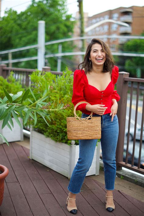 My Sexy Go To Date Night Outfit Formula Regular Date Nights Totally Call For A Go To Jeans And