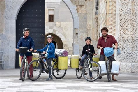 Bisikletleriyle D Nya Turuna Kan Frans Z Aile Tarihi Sultanhan