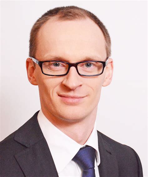 Deshalb wird die impfung der bevölkerung monate dauern. Henri Schmidt nach Kampfabstimmung auf Platz 7 der CDU ...