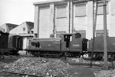 The Transport Library British Railways Steam Locomotive 32408 Class
