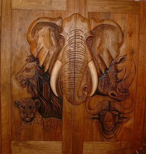 16 Splendidly Intricate Hand Carved Doors That You Must See The Art