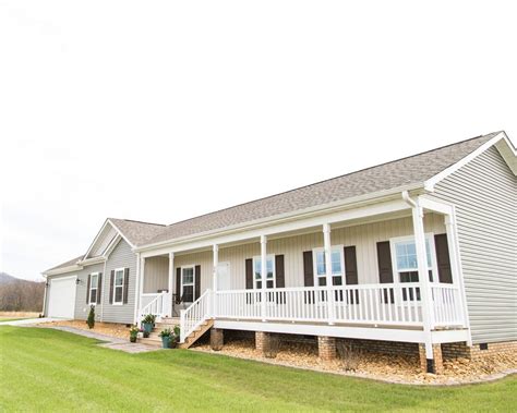 Many mortgage lenders and mobile home communities even require it. Double-Wide Manufactured Home Insurance | Manufactured Homes Insurance