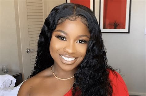 Reginae Carter Shows Off Her Toned Legs While On Vacay Celebrity Insider