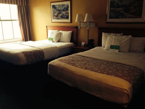 Die bewertung basiert auf einer selbsteinschätzung der unterkunft. "Zwei Queensize-Betten" Hotel La Quinta Inn Orlando I ...